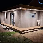 Appartement Maison Studio, Tiny House, Parking Privé, Jardin Toul