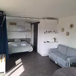 Maison Studio, Tiny House, Parking Privé, Jardin *
