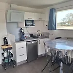 Maison Studio, Tiny House, Parking Privé, Jardin *