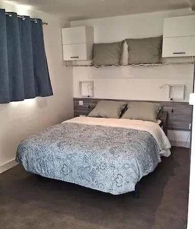 Maison Studio, Tiny House, Parking Privé, Jardin Appartamento