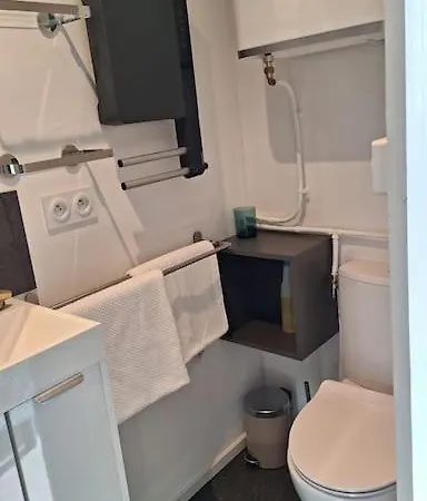 Maison Studio, Tiny House, Parking Privé, Jardin Appartamento *
