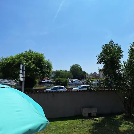 Maison Studio, Tiny House, Parking Privé, Jardin * Toul