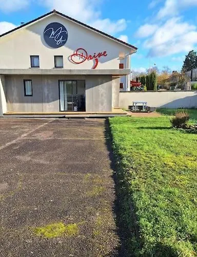 Maison Studio, Tiny House, Parking Prive, Jardin Apartament