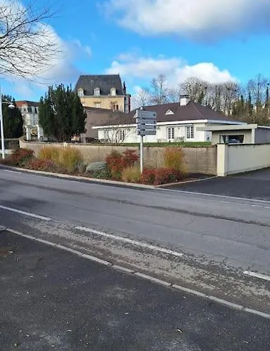 Maison Studio, Tiny House, Parking Prive, Jardin * Tulon