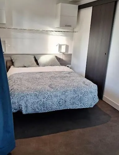 Maison Studio, Tiny House, Parking Privé, Jardin Appartamento