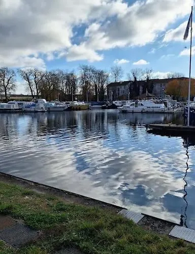 Maison Studio, Tiny House, Parking Privé, Jardin Appartamento *